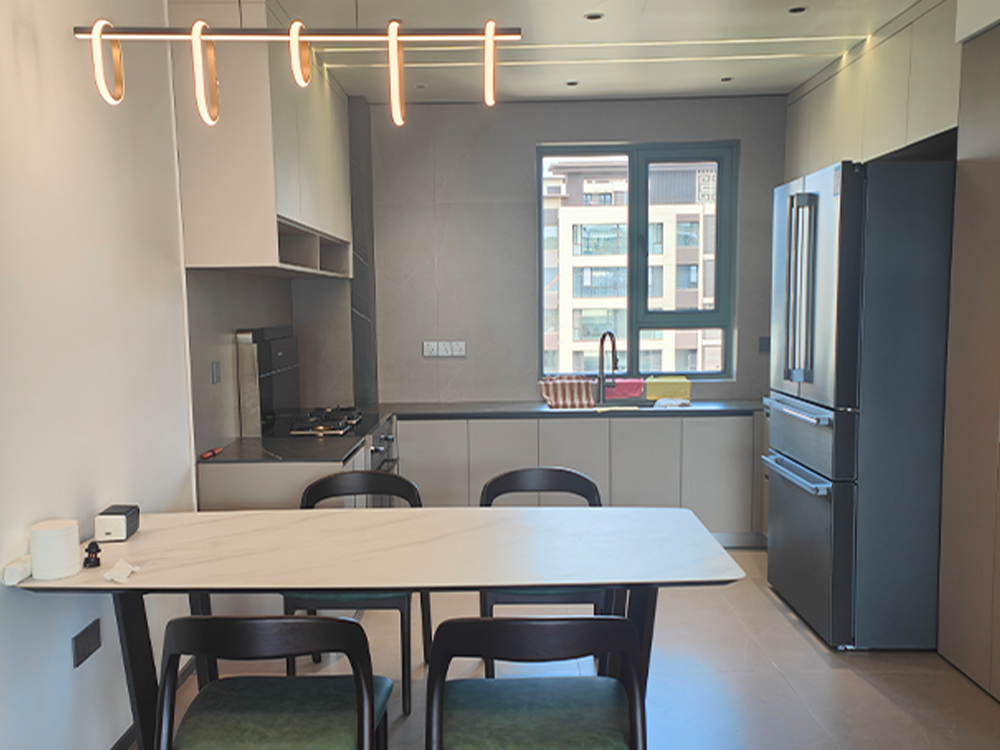 簡約風格裝修實景一